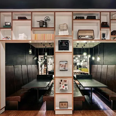 Citizenm 4*
