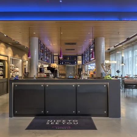Hotell Moxy Merchant