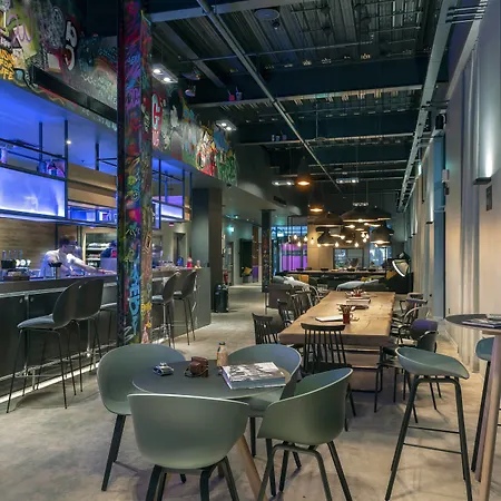 Moxy Merchant 3* Глазго
