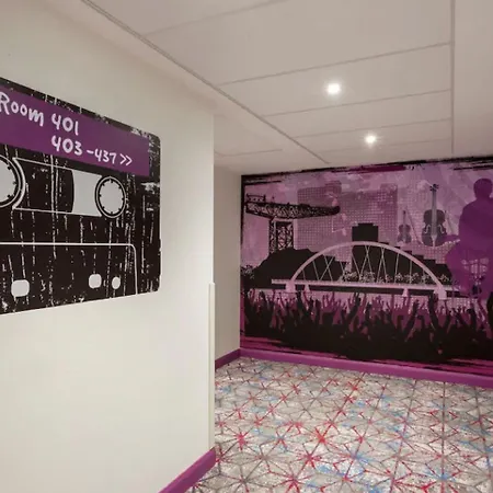 Отель Ibis Styles 3*