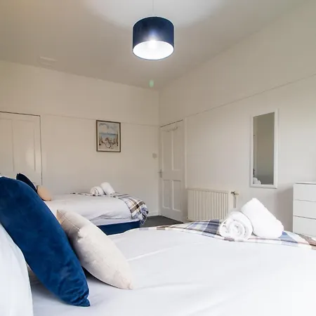 Apartment Bella House - 3 Bed House In Glasgow