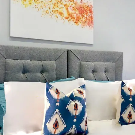 Byevo Almar - Close To And Airport - Perfect For Contractors Or Large Groups Casa vacanze