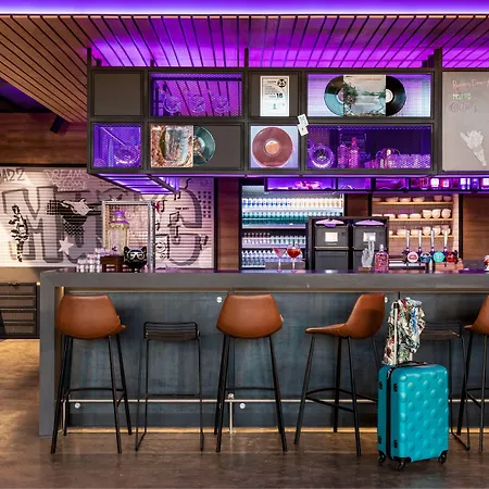 Hotel Moxy Sec