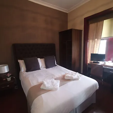 The Fullarton Park גלאזגו