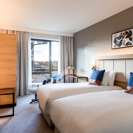 Courtyard By Marriott Sec Hotel Glasgow