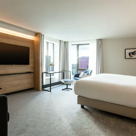 Courtyard By Marriott Sec Hotel Glasgow