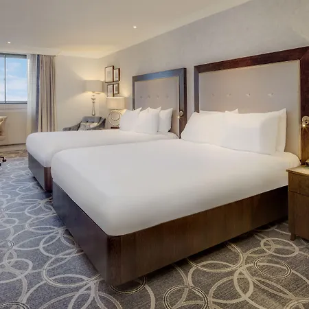 Grosvenor 4*