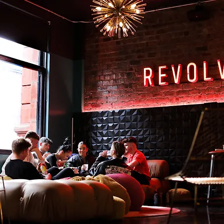Revolver 4* 格拉斯哥