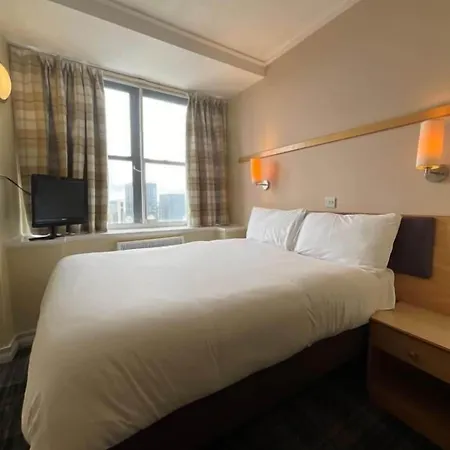 Hotel Britannia 3*