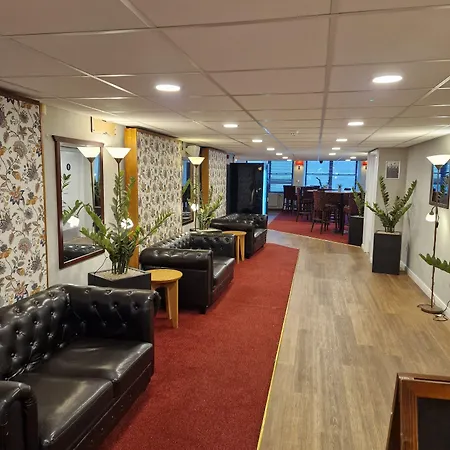 Britannia 3*