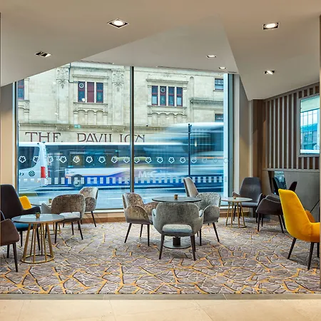 Maldron Hotel 4*