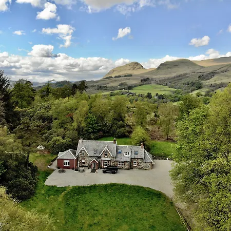 The West Highland Way And And Pitches Hotel