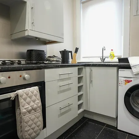 Stobhill Apartment גלאזגו