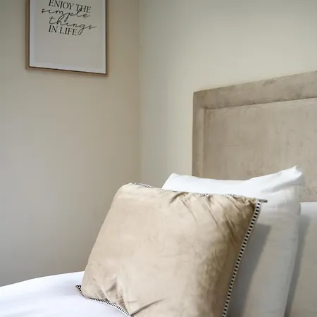 Stobhill Apartment בית נופש