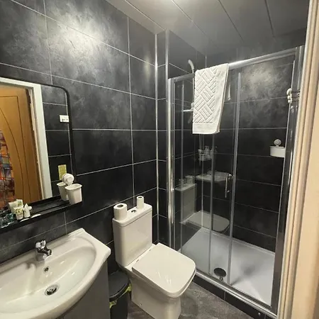 Glasgow Studio * Глазго