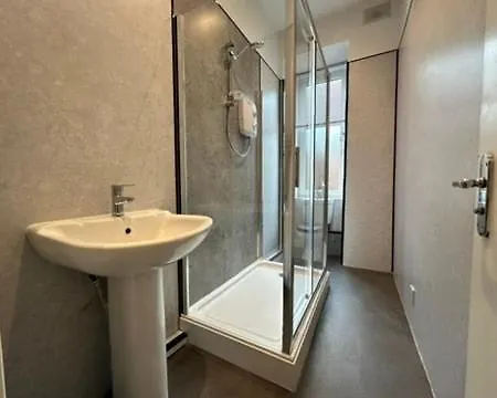 Appin - Welcome To A Delightful And Cozy One Bedroom Flat *