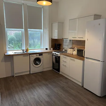 2br Flat West End Near Kelvingrove And Centre شقة