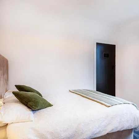 아파트 Cosy 3 Bed Flat In Kings Park 글라스고