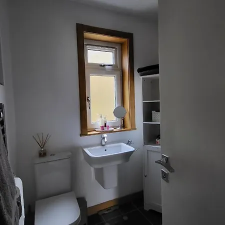 Cosy 2 Bed South Semesterbostad *