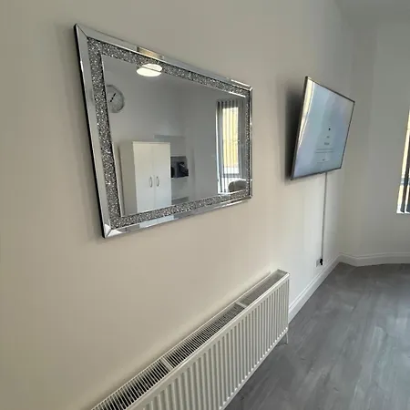 Apartment Modern 2 Bedroom