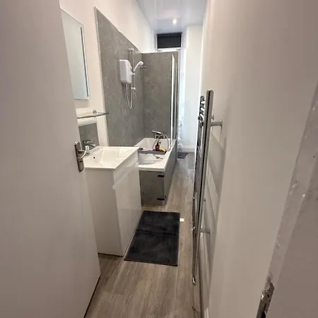 Modern 2 Bedroom Apartment Glasgow
