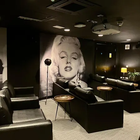 Appartamento For Students Only - Willowbank In