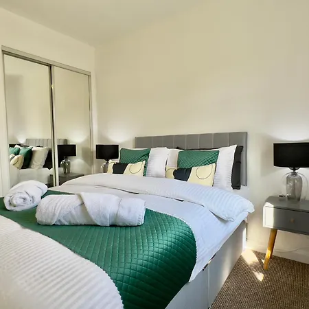 Stylish With Free Parking Near Town * Γλασκώβη