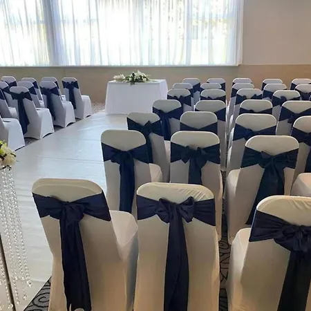 列王公园酒店 3*