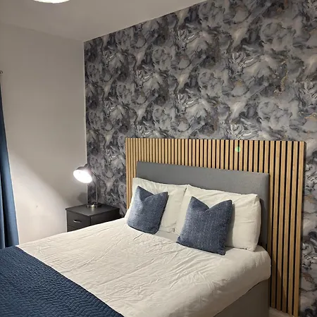 Apartment The Ovo Hydro Penthouse With Free Parking