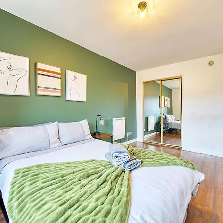 New Slick Finnieston Pad W/ Free Parking Глазго