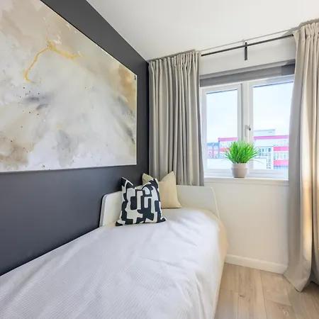 Emirates Aparthouse * 글라스고