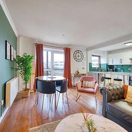 New Slick Finnieston Pad W/ Free Parking Апартаменты Глазго