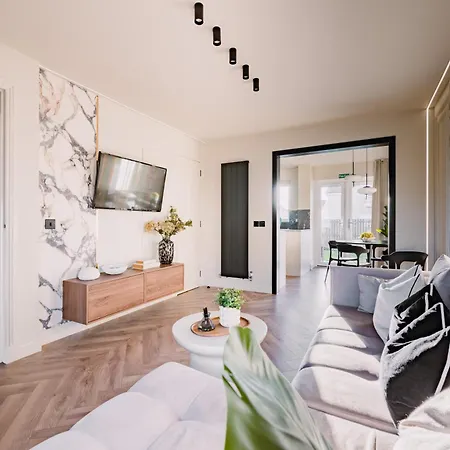 Jw Executive Aparthouse 2 *