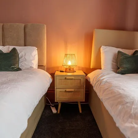 アパート Family And Group 2br By Park Sleeps 7 *