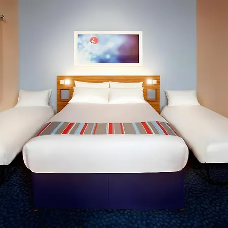 Szálloda Travelodge Airport 3*