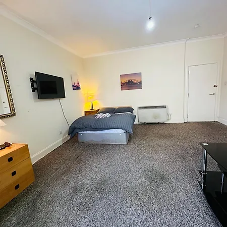 The Cozy Corner * גלאזגו