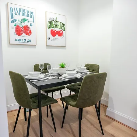 Cambridge * グラスゴー