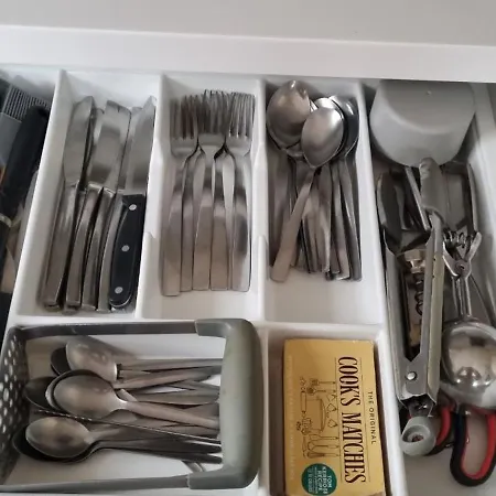 Stylish, Modern 3 Bedroom House, Free Parking X 2 * Glasgow