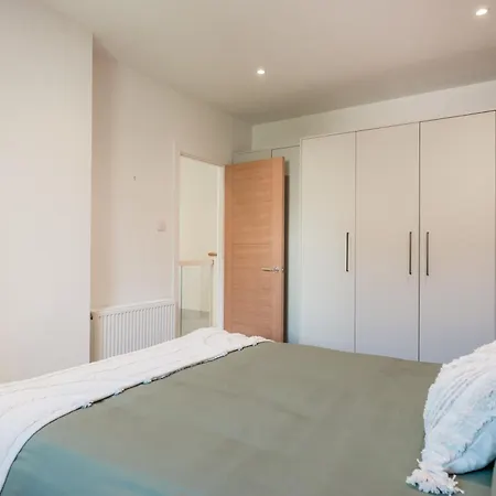 Henderson House - West End 3 Bedroom Family Сasa de vacaciones Glasgow