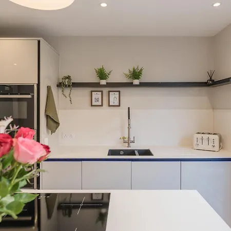 Henderson House - West End 3 Bedroom Family Сasa de vacaciones Glasgow