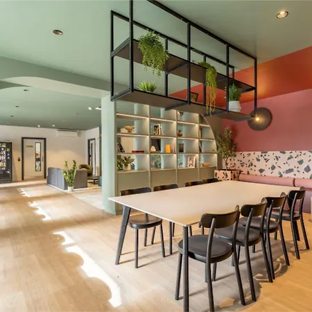 For Students Only - Dunaskin Mill In Apartment *
