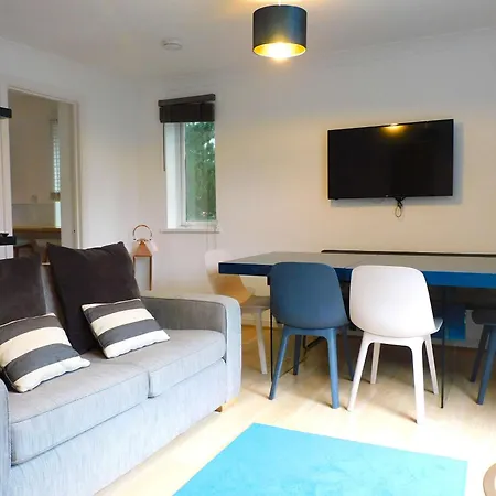 Daire Bright 3 Bed Overlooking The Clyde Sec & Hydro