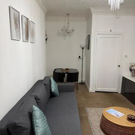 Stylish גלאזגו