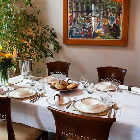 West George Street *