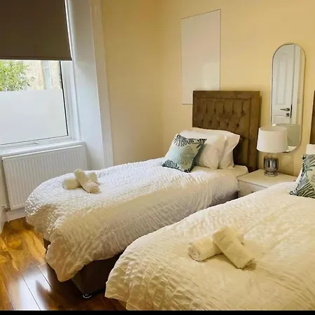 View Retreat Glasgow