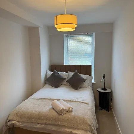 Modern&stylish Centre With Parking * Glasgow