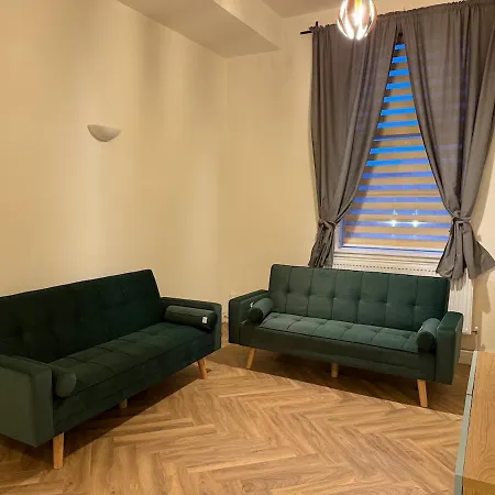 Acorn Spacious * Glasgow