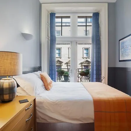 Apartment West George Street