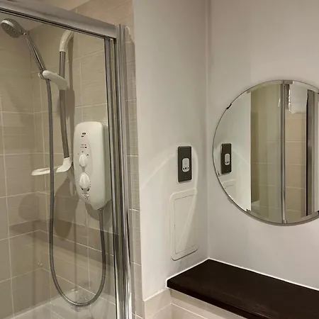 Centre Luxury * גלאזגו