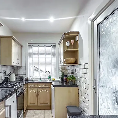 Quite And New House, Commore Drive Apartment